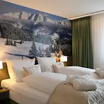Hotel Alpenlodge Val Gronda