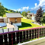 Hotel Alpenlodge Val Gronda