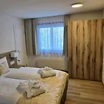 Alpenlodge Val Gronda 3* Obersaxen