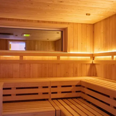 ホテル Alpenlodge Val Gronda オーバーサクセン