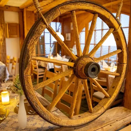 Alpenlodge Val Gronda Otel