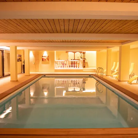 Alpenlodge Val Gronda 3*