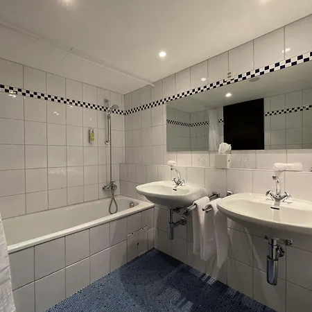 Szálloda Alpenlodge Val Gronda 3*