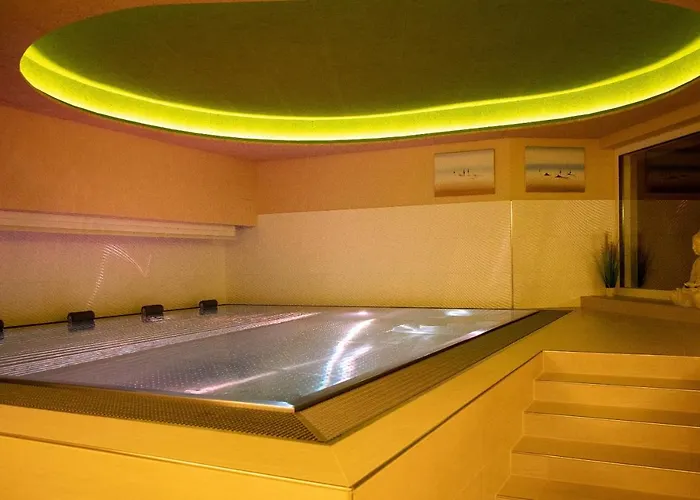 Alpenlodge Val Gronda Otel 3*