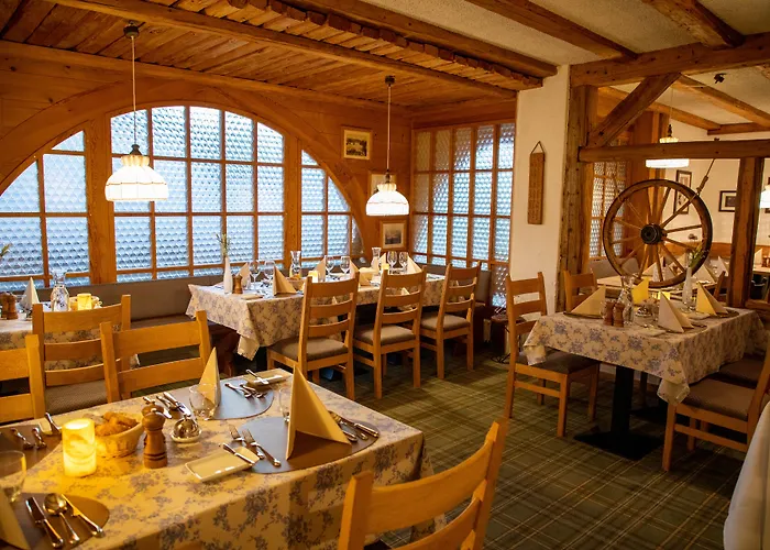 Otel Alpenlodge Val Gronda 3*