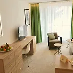 Hotel Alpenlodge Val Gronda Obersaxen