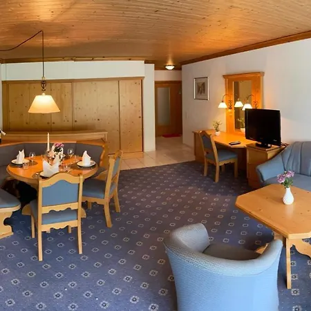 Hotel Alpenlodge Val Gronda